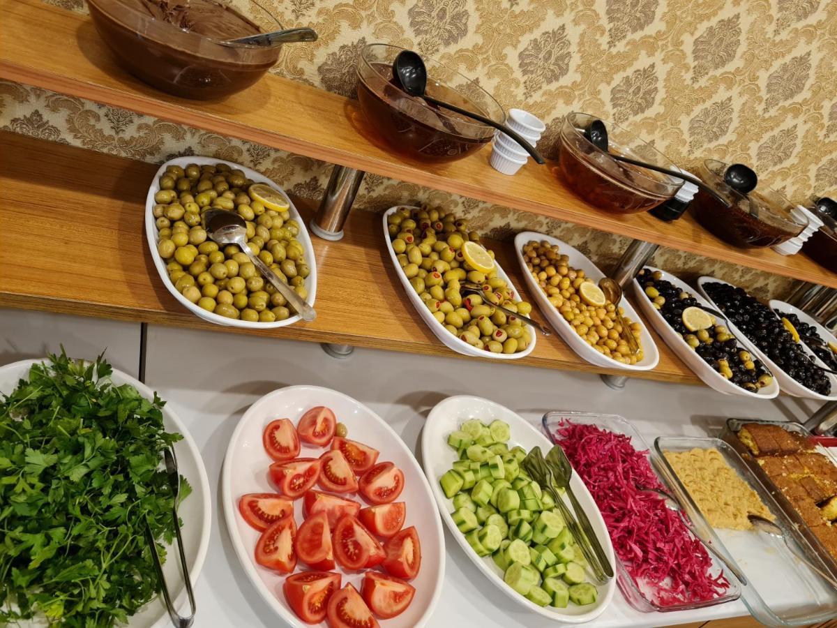 Hamit Hotel Istanboel Buitenkant foto