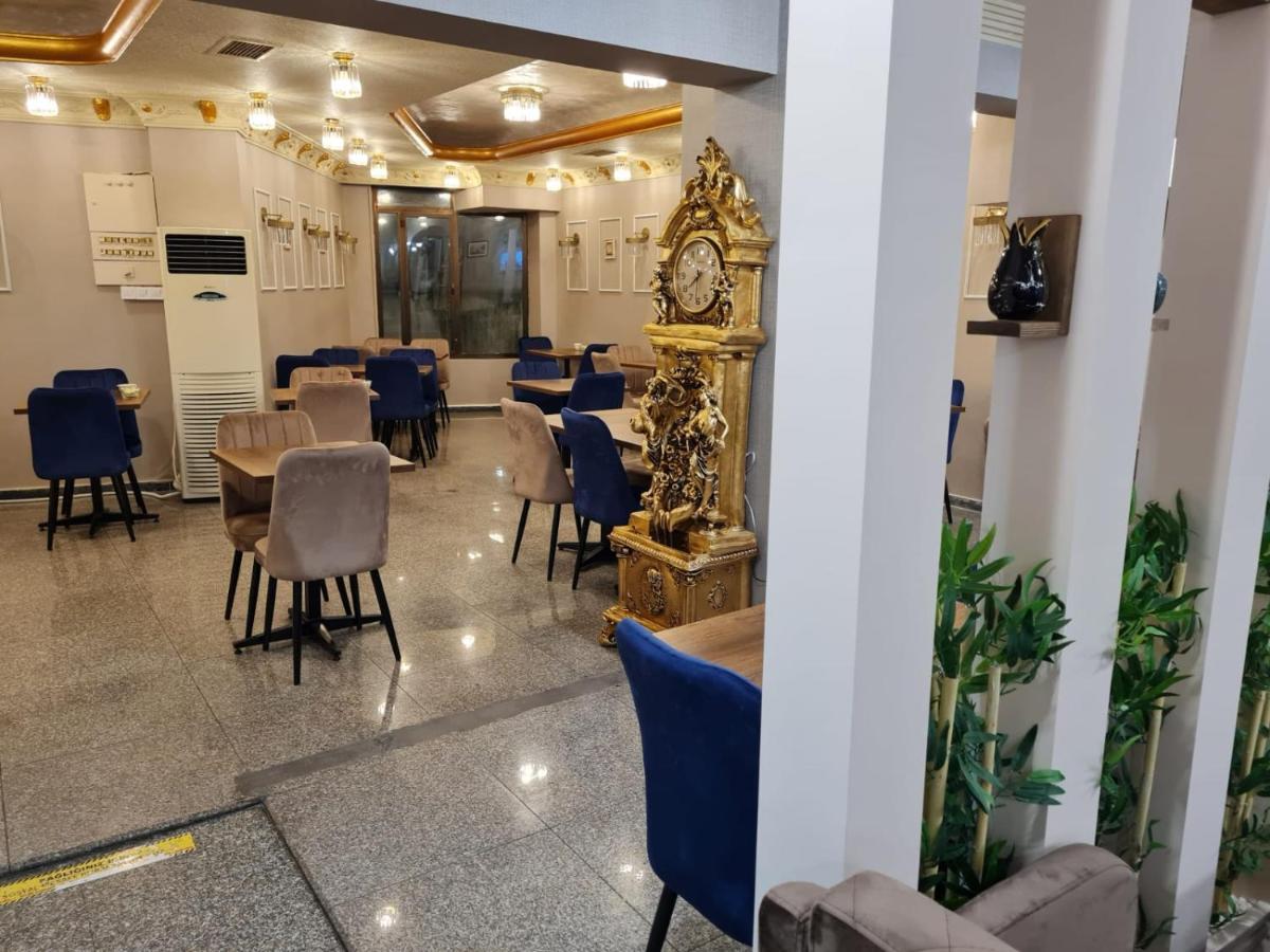Hamit Hotel Istanboel Buitenkant foto