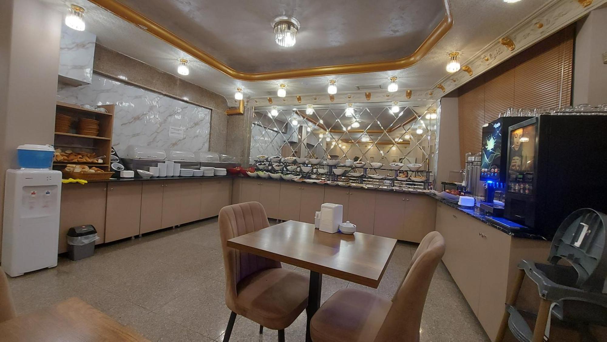 Hamit Hotel Istanboel Buitenkant foto