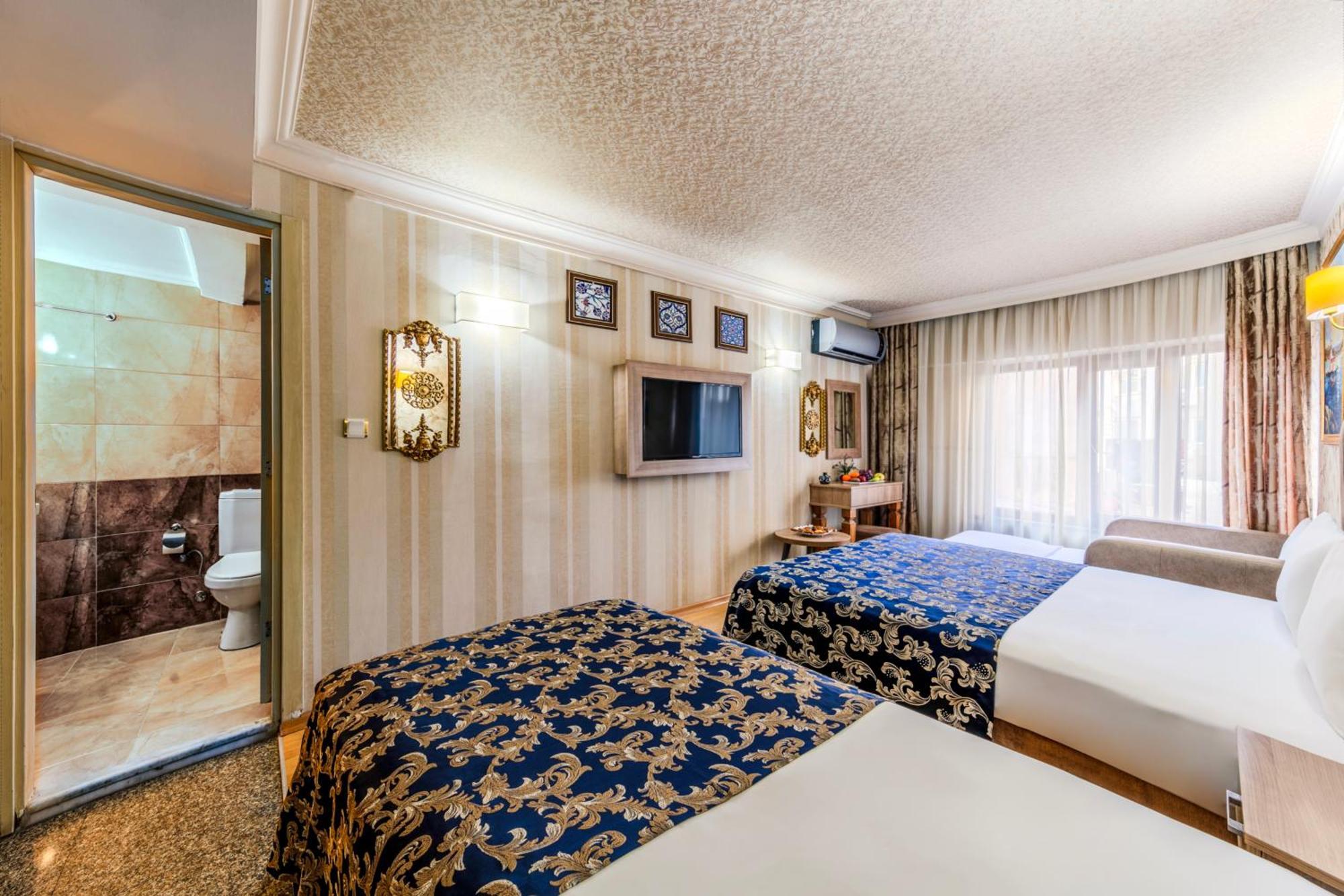 Hamit Hotel Istanboel Buitenkant foto